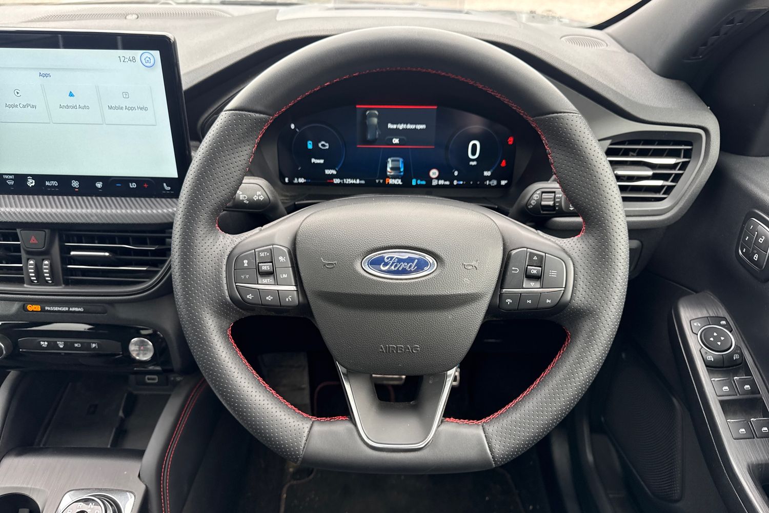 Ford KUGA Photo 11