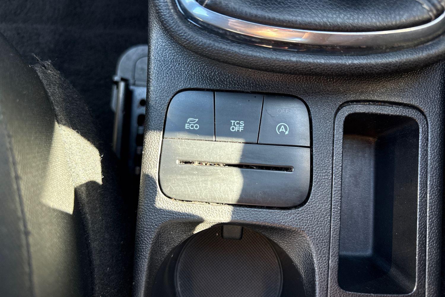 Ford FIESTA Photo 26