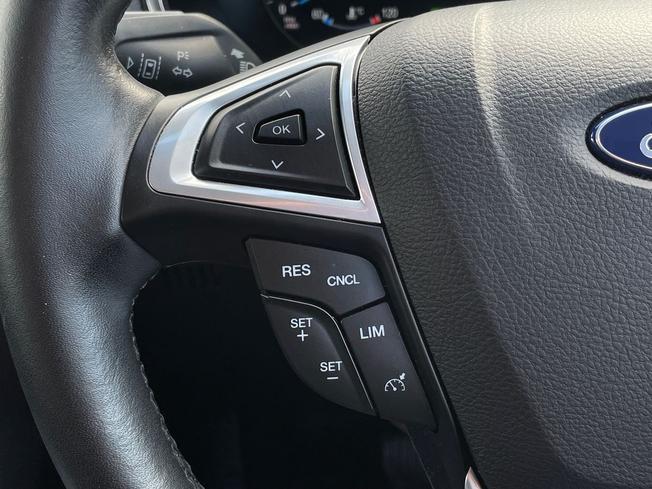 Ford Galaxy Photo 16