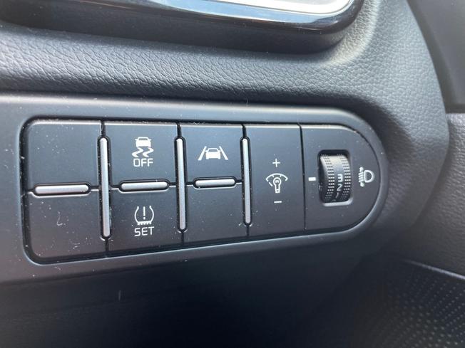 Kia Ceed Photo 28