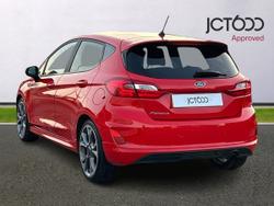 FORD Fiesta Photo 3