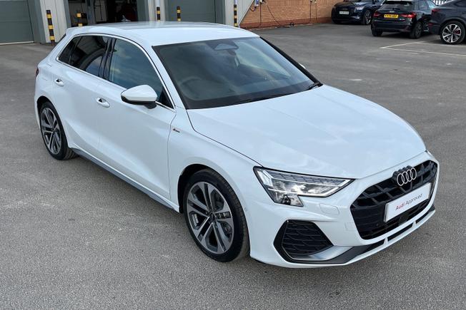 AUDI A3 Photo 21