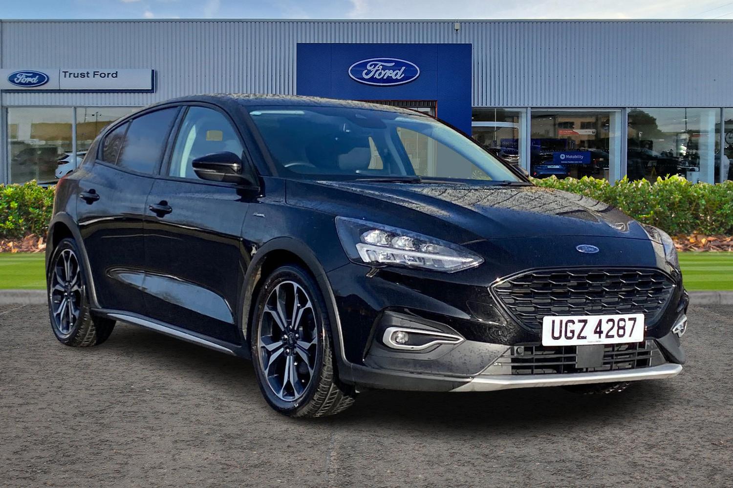 Ford FOCUS Photo 0