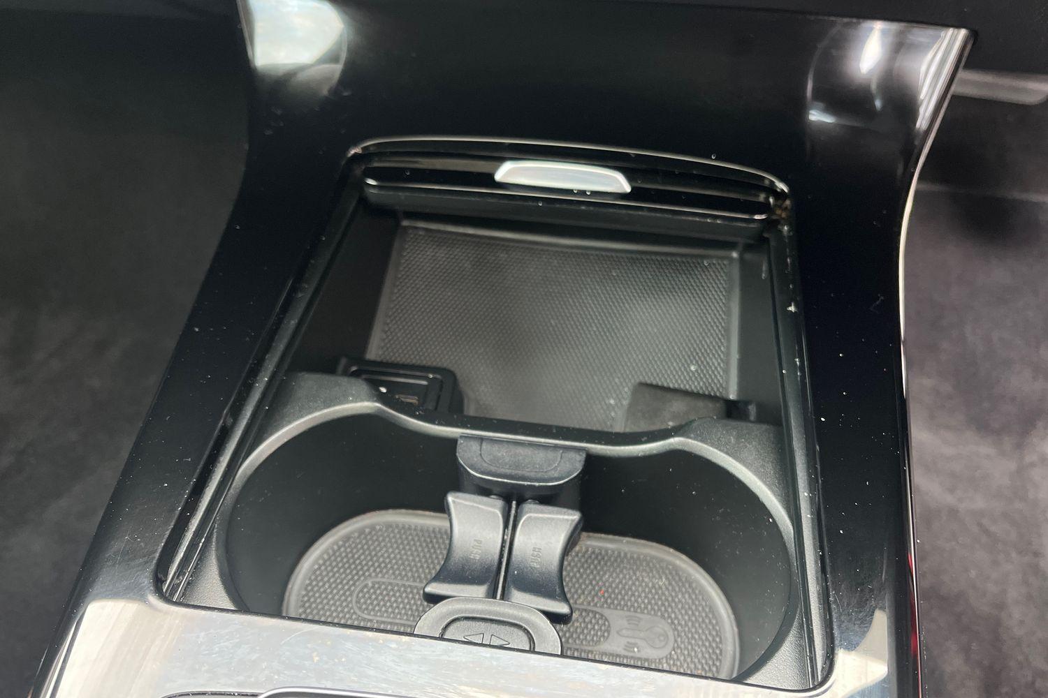 Mercedes-Benz CLA Photo 30