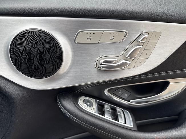 MERCEDES-BENZ C Class Photo 29
