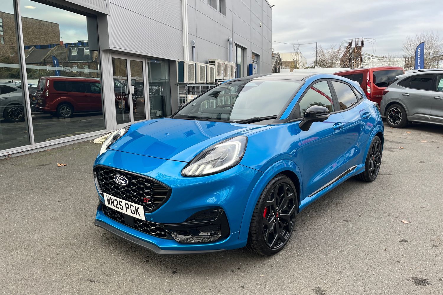Ford PUMA Photo 31