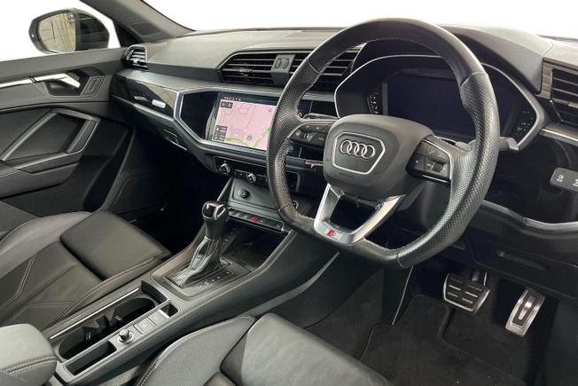 Audi Q3 Photo 6
