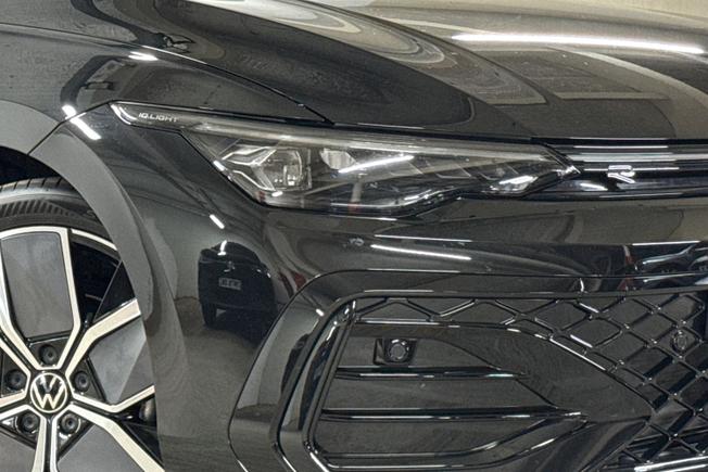 Volkswagen Golf Photo 19