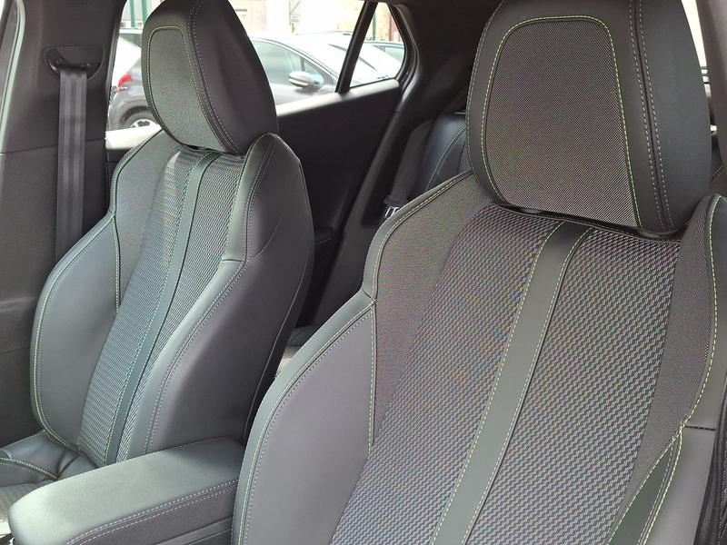 Used Peugeot 2008 KS25JJU 38