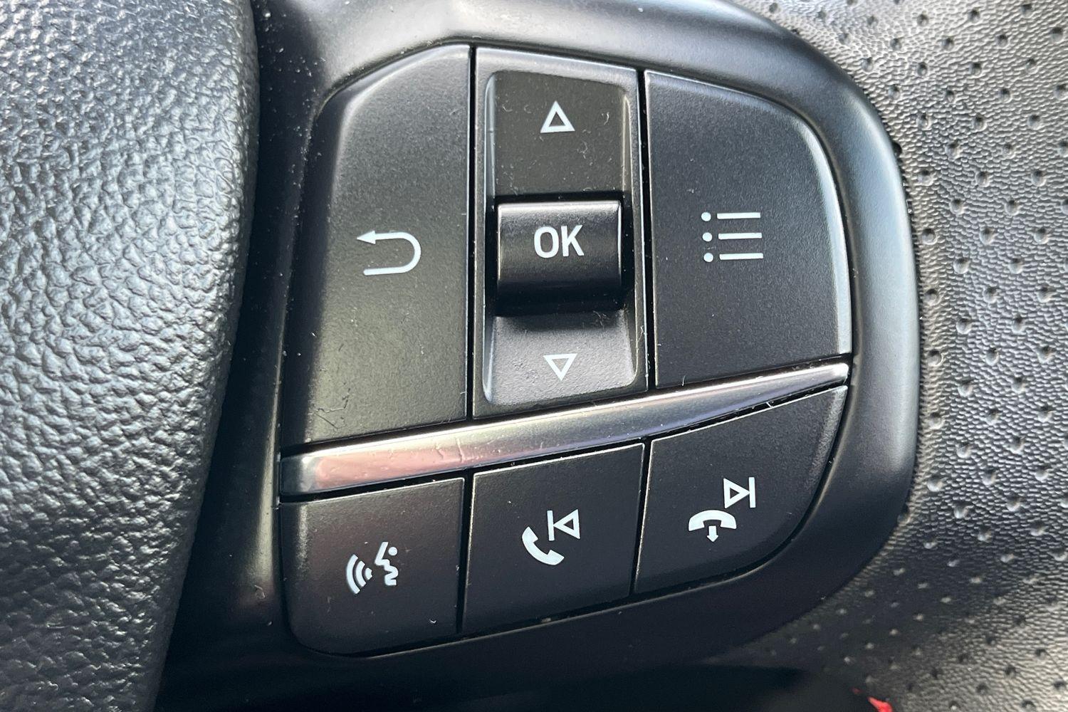 Ford KUGA Photo 42