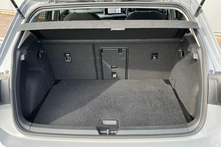 Volkswagen Golf Photo autoimg-9ad4e516f5460a5d557ab585d8fe280d5caa200f.jpg
