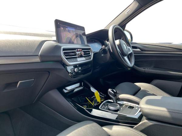 BMW X3 Photo autoimg-9ad50343c25ddf8c3399a0fc5f700f669891dd76.jpg