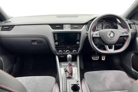 Skoda Octavia Photo autoimg-9ad77a3ec4bb17f8392948d621acbf97c9e2389d.jpg