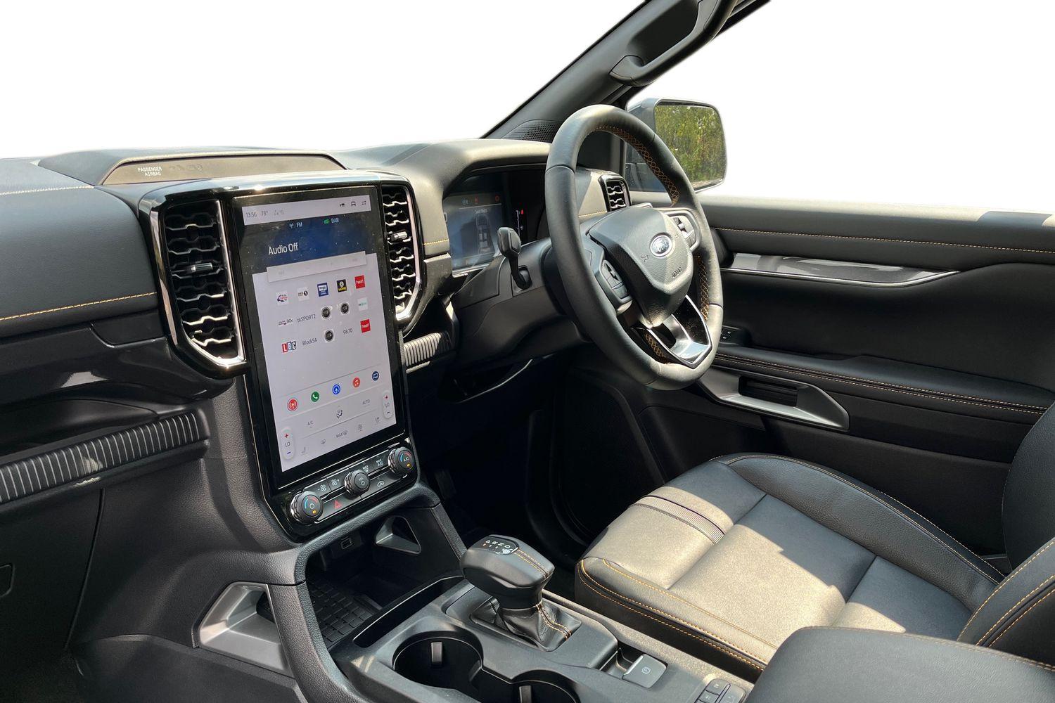 Ford RANGER Photo 2