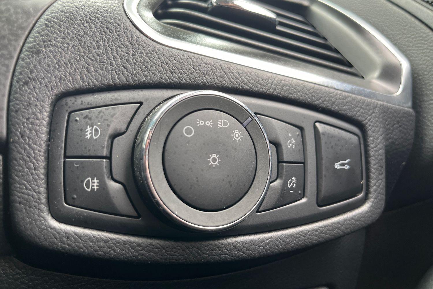 Ford Galaxy Photo 23