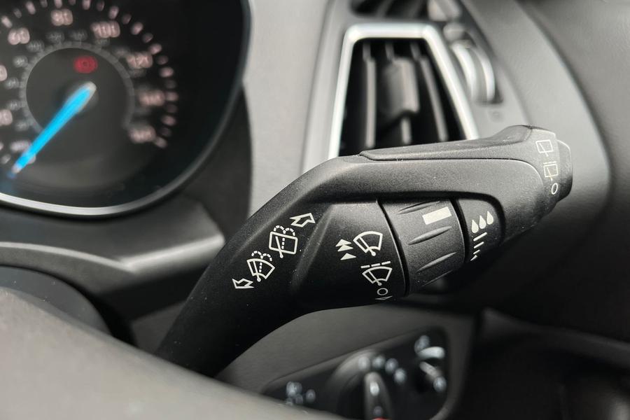 Ford KUGA Photo autoimg-9ad9c0513da55d31cf280a1f8d83d028578065e8.jpg
