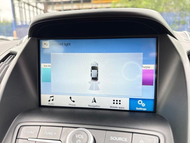 FORD Kuga Photo 44