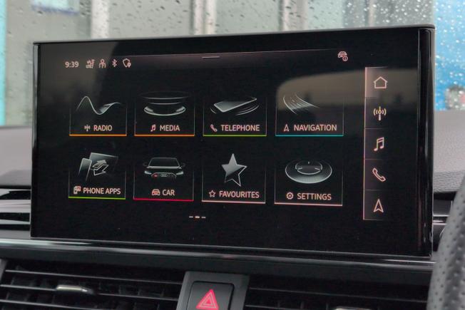 AUDI Rs4 Avant Photo 33