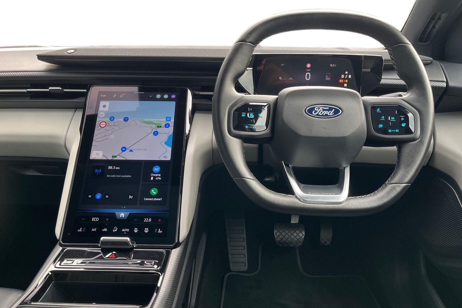 Ford EXPLORER Photo 10