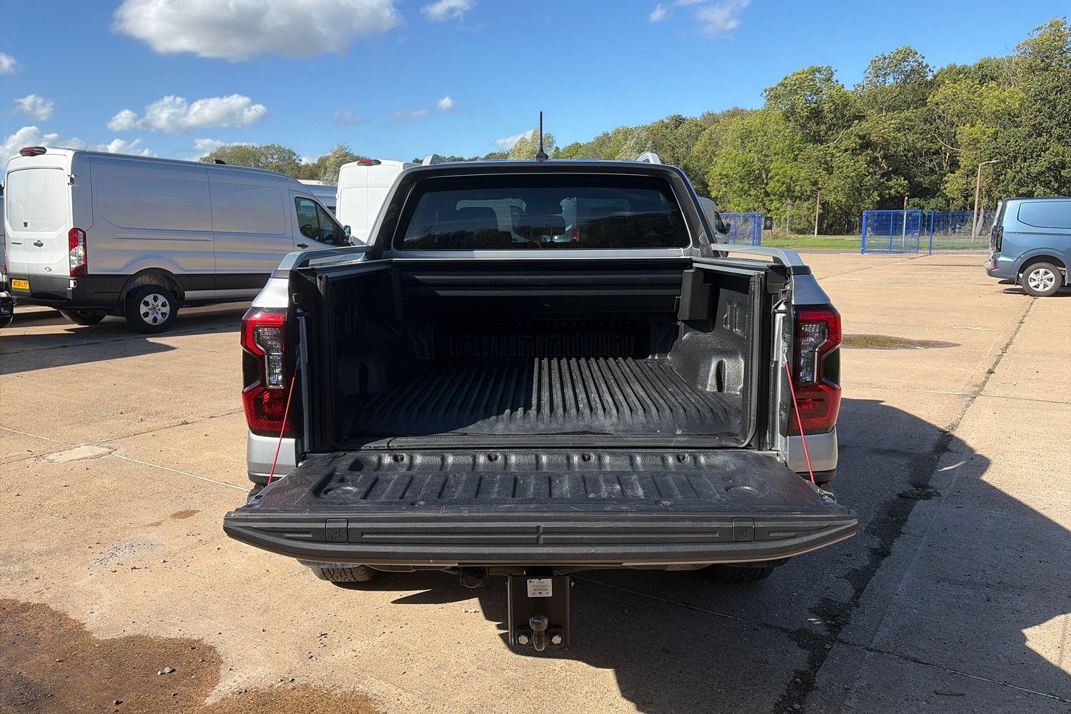 Ford RANGER Photo 5
