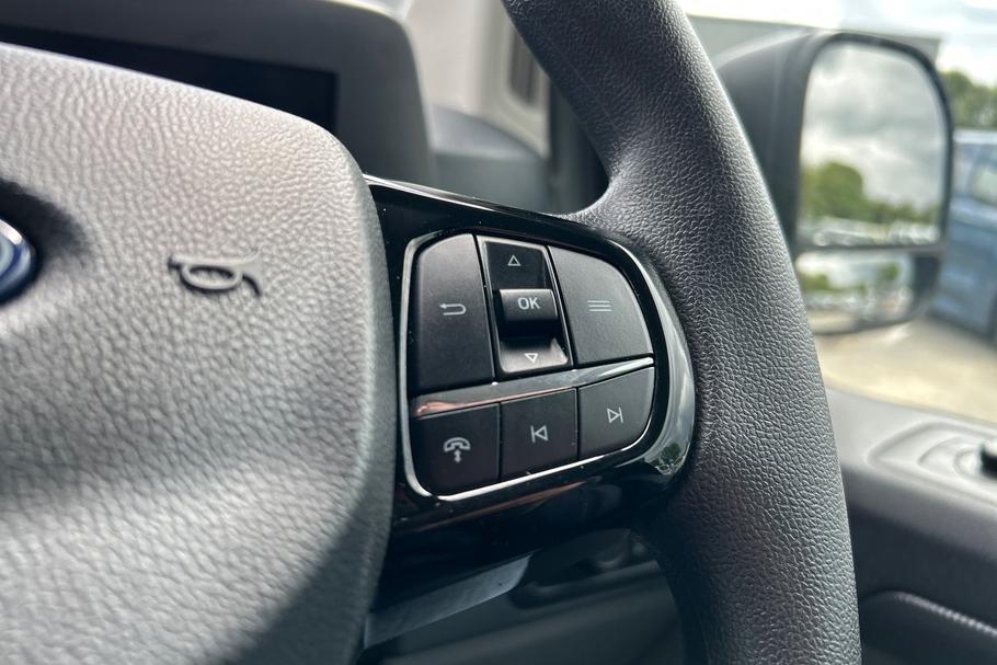 Used Ford TRANSIT CUSTOM WP75FXV 36