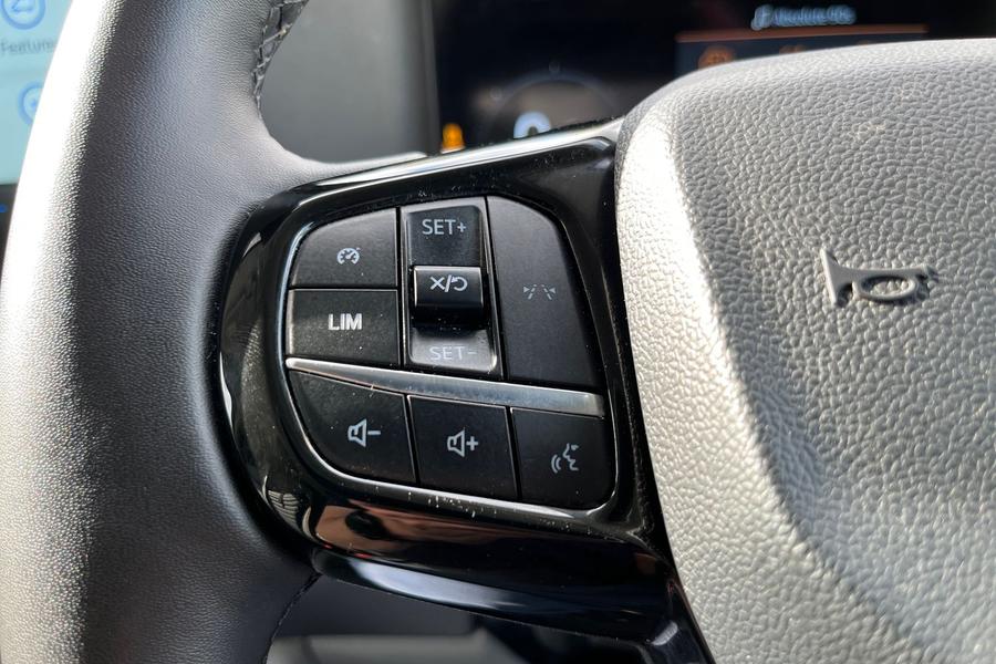 Ford TRANSIT CUSTOM Photo autoimg-9ae783023dadc3cb3268bd02c46fb1046b93c2d8.jpg