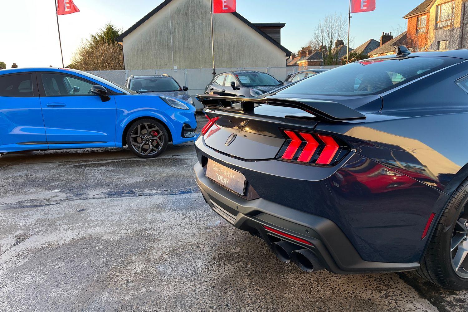 Ford MUSTANG Photo 39