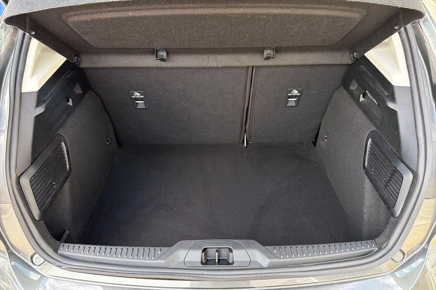 Ford FOCUS Photo 20