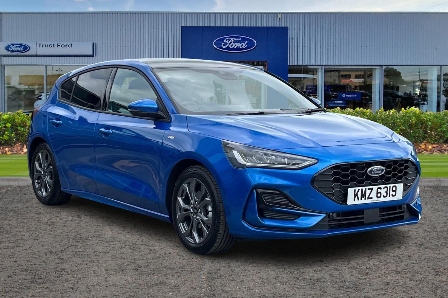 Ford FOCUS Photo 0
