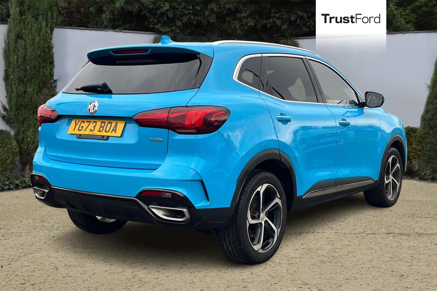 MG Motor UK HS Photo 3