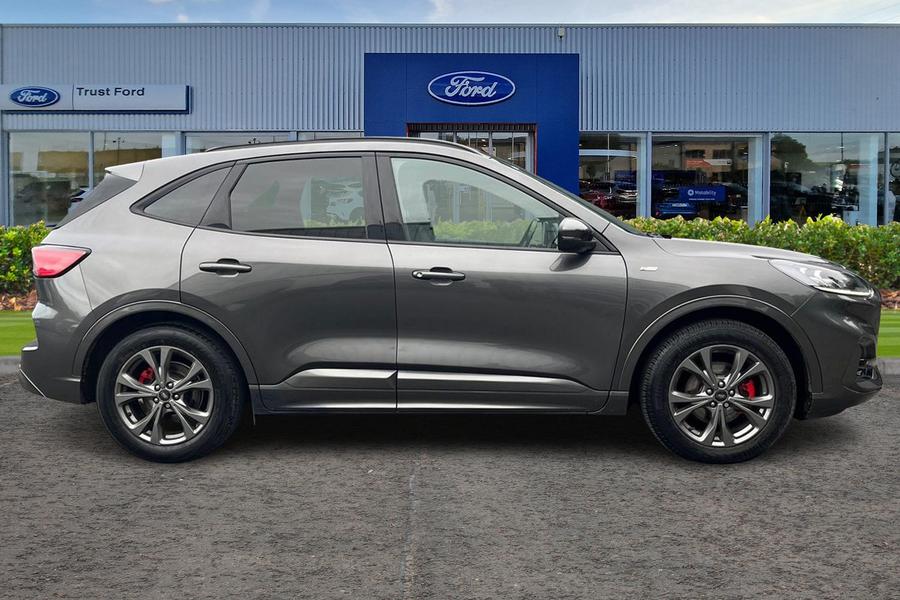 Ford KUGA Photo autoimg-9af0e253edb5195f1fdf172f289aa52c6773d208.jpg