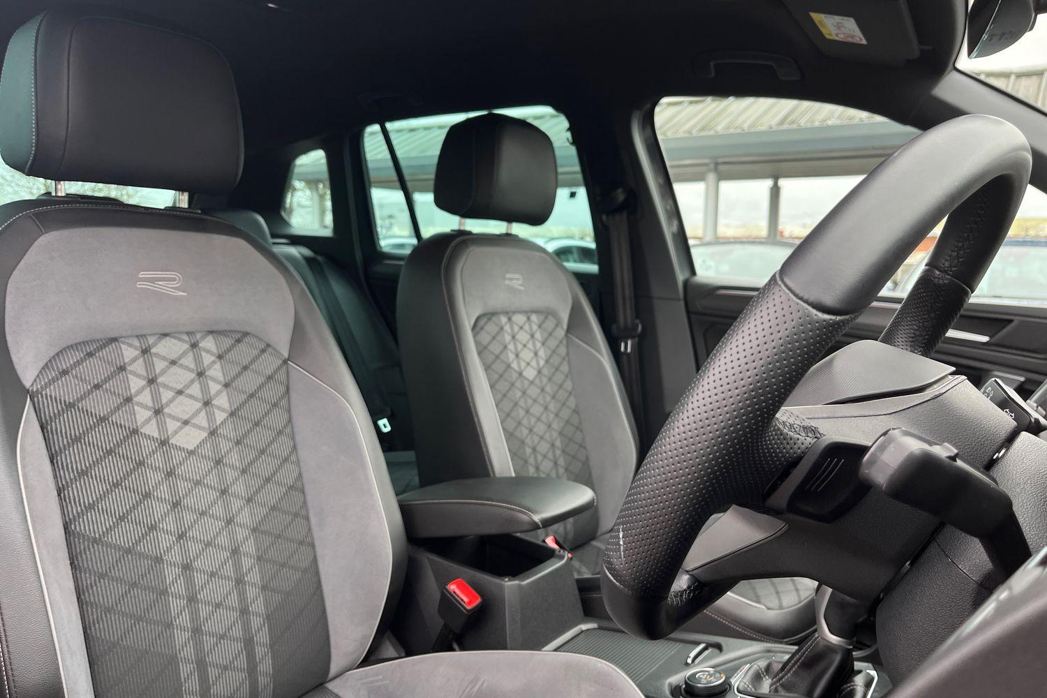 Volkswagen TIGUAN Photo 16