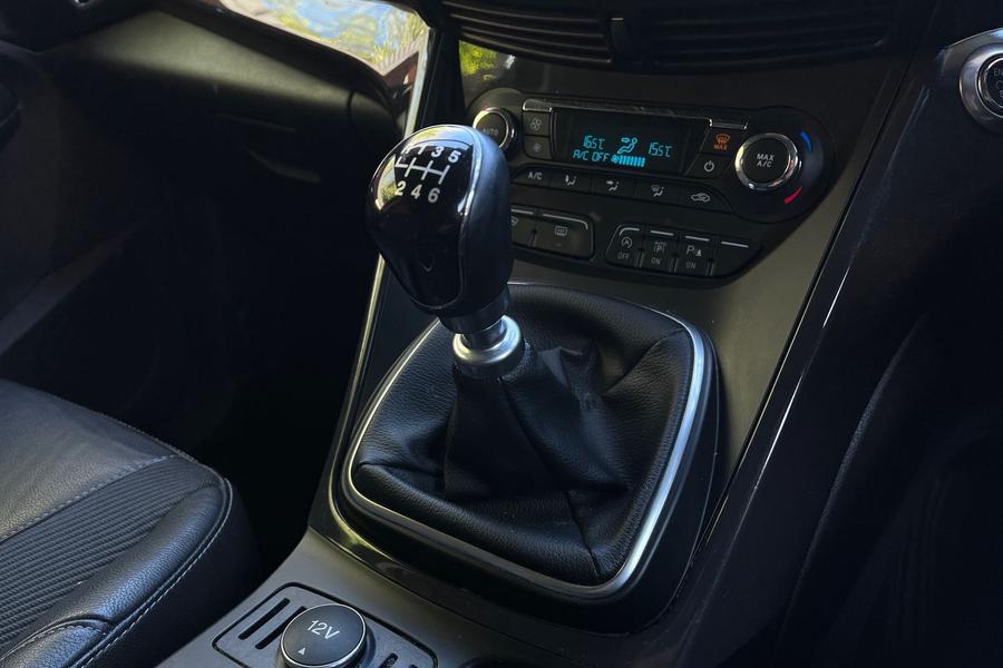 Ford Kuga Photo autoimg-9af32df0d36aa1e7ccc8dd438d189edd678c475a.jpg