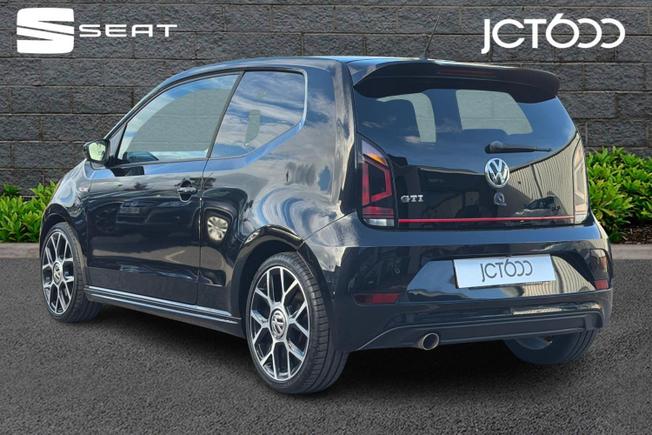 VOLKSWAGEN UP Photo 3