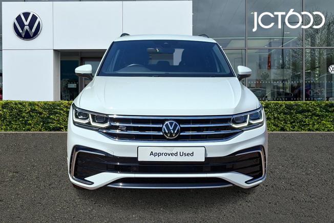 VOLKSWAGEN Tiguan Photo 8