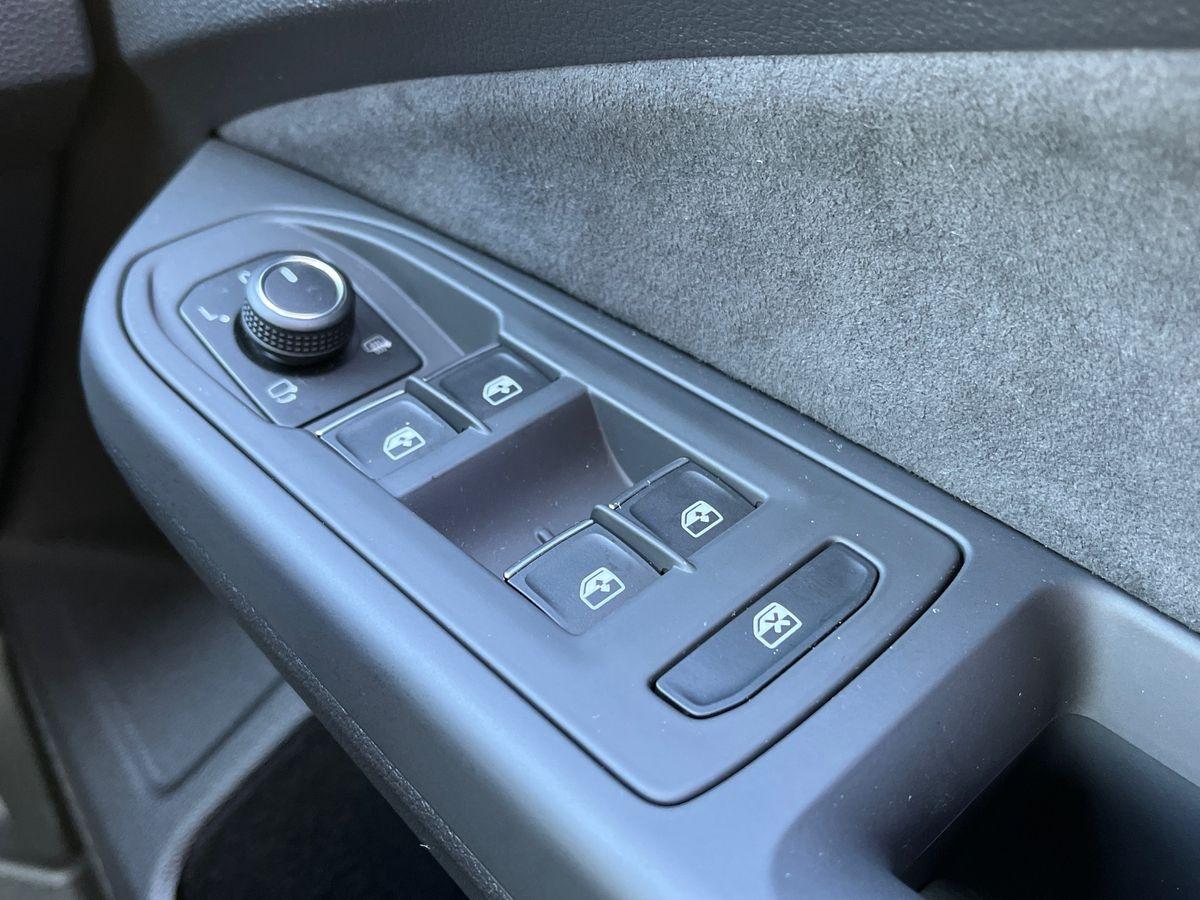 Volkswagen Golf Photo autoimg-9af6bbb6a1cdbe821ba5443d59f82bec232282e5.jpg