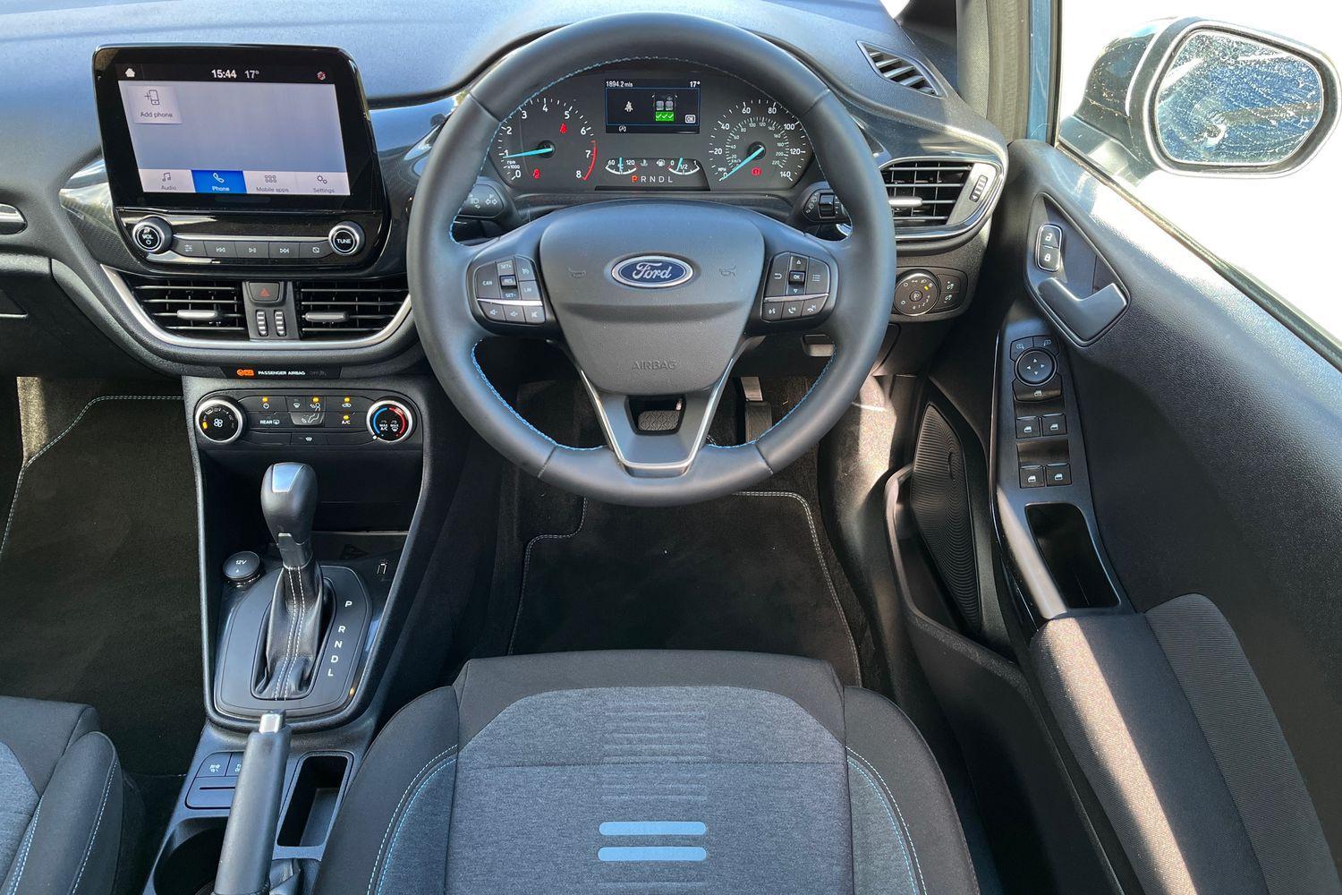 Ford Fiesta Photo 10