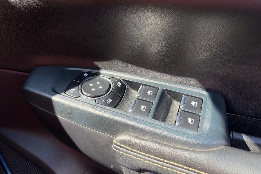 Ford RANGER Photo autoimg-9b00857fa11dbf76b6aa7f3ff74281af51f45112.jpg