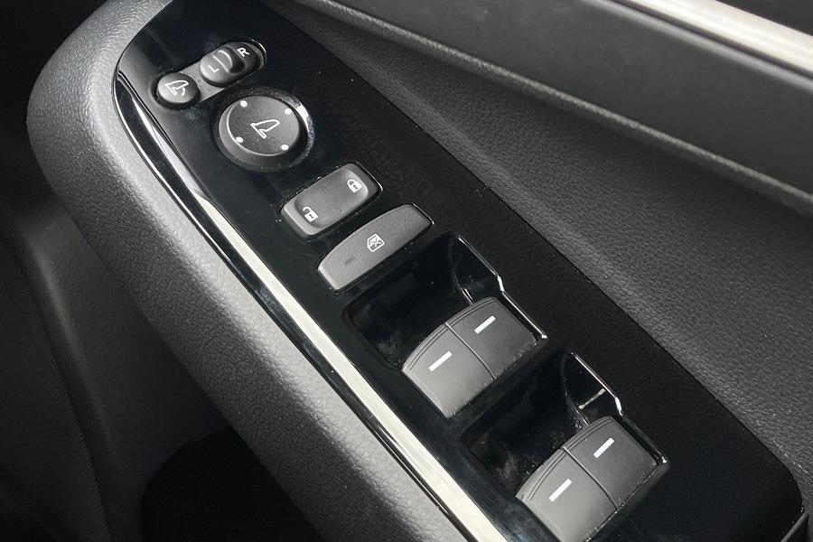 Honda HR-V Photo autoimg-9b00ade873d7170ce61d7b1289ae5f7b888ad889.jpg
