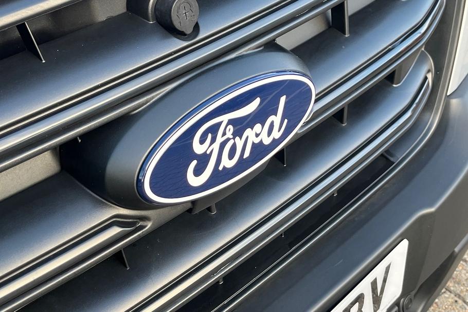 Used Ford TRANSIT 18