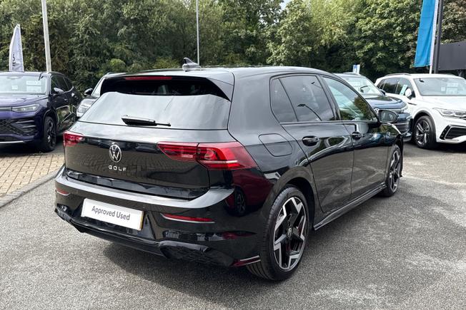 Volkswagen Golf Photo 37