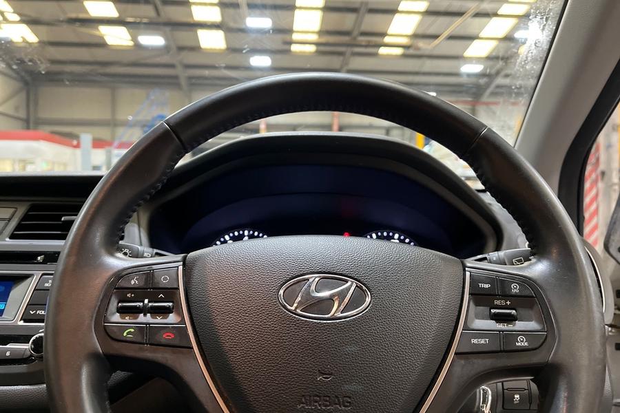 Hyundai I20 Photo autoimg-9b0749ab64ec85749fc5ba24afe840ca7e9c57e7.jpg
