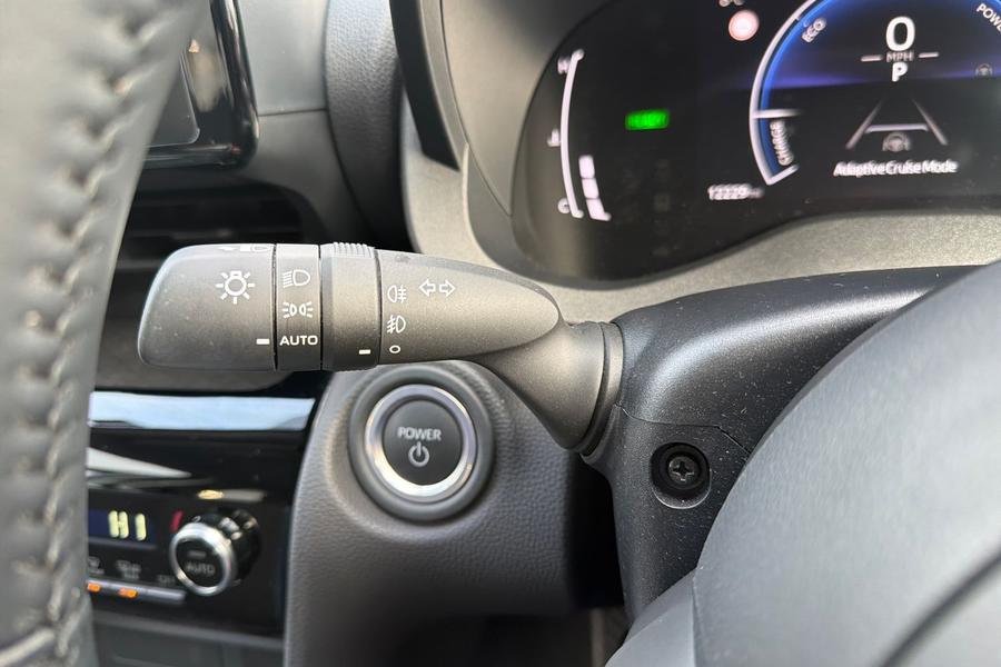 Toyota YARIS CROSS Photo autoimg-9b0a8a5d0ad8f7da434c89851d85bbf5229eab36.jpg