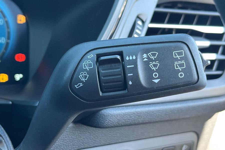 Ford KUGA Photo autoimg-9b0bce62b7359f24f947926597b7f2ddb3d8cd25.jpg