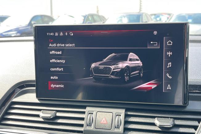AUDI Q5 Photo 23