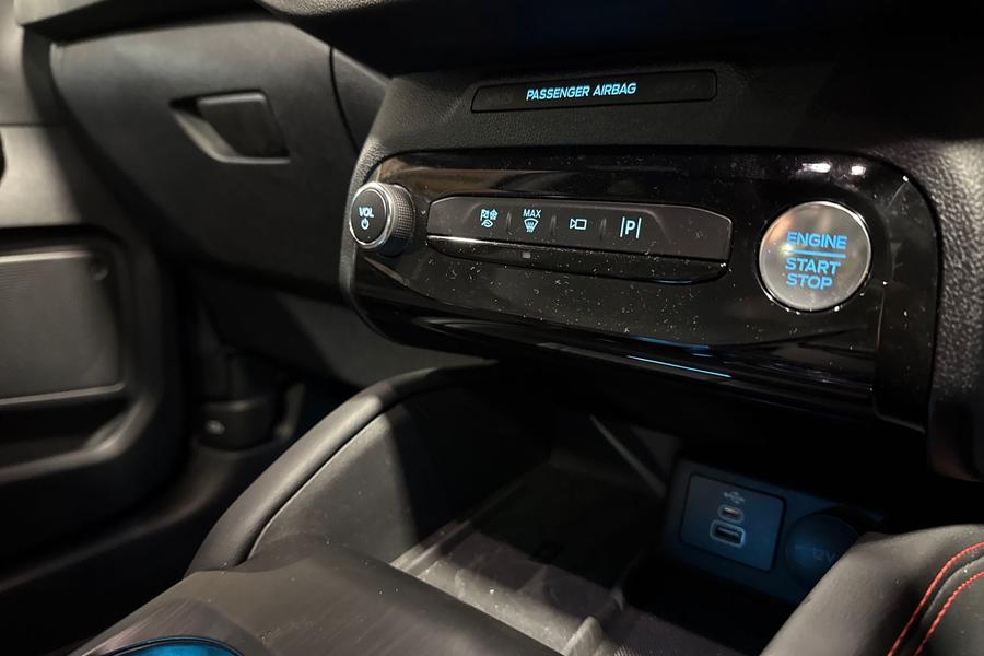 Ford Kuga Photo autoimg-9b0d5d84ed2068631c4c8d40e133447c33d9f586.jpg