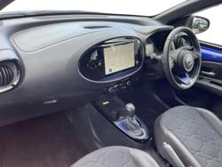TOYOTA Aygo X Photo 2