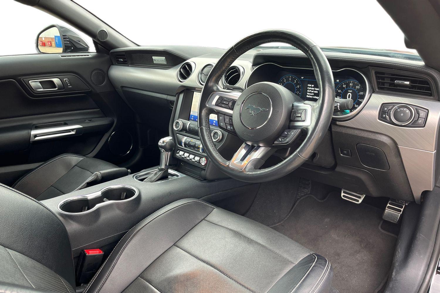 Ford Mustang Photo 8
