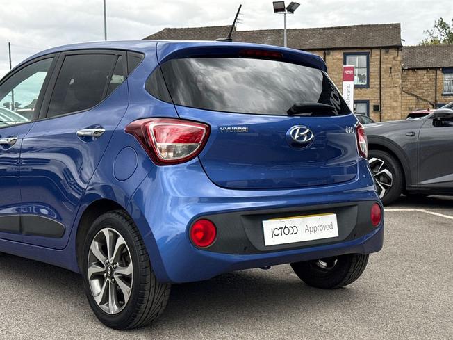 HYUNDAI i10 Photo 35
