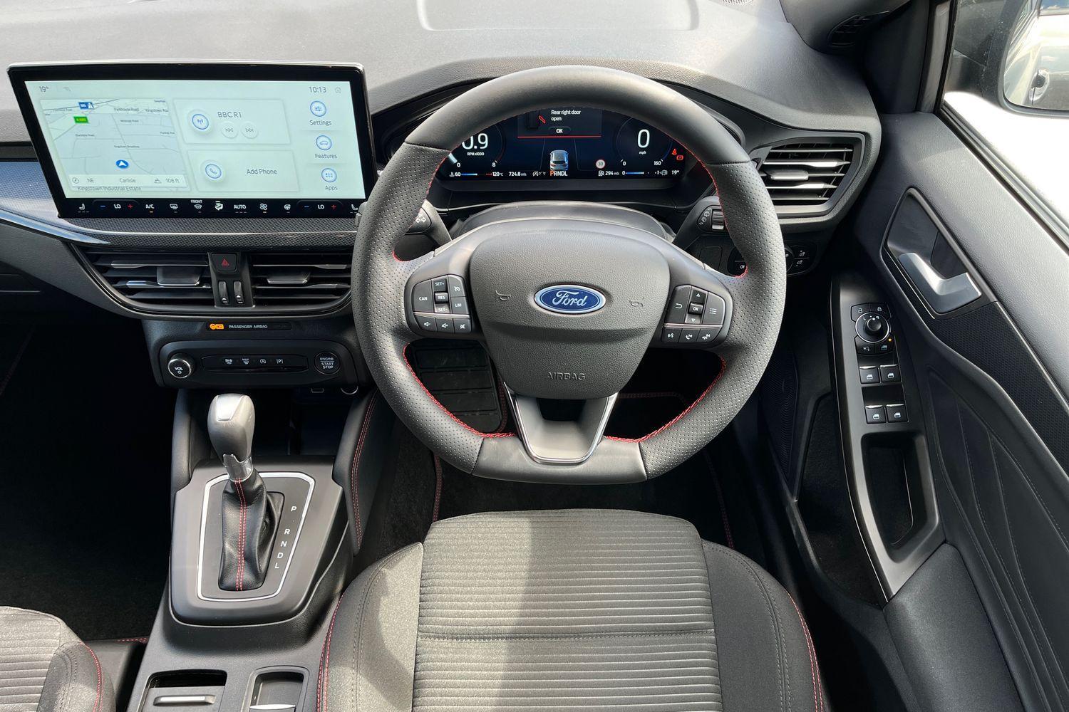 Ford FOCUS Photo 10